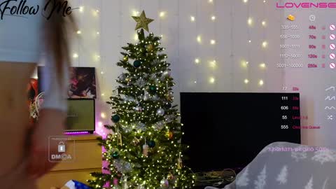 Snapshot of _sweetcams_ chatting on 19, 12, 2024 Dasha  online show from 19, 12, 2024