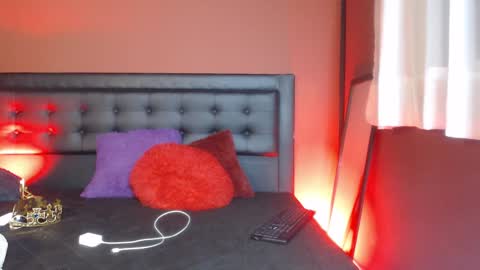    online show from 24, 2, 2025