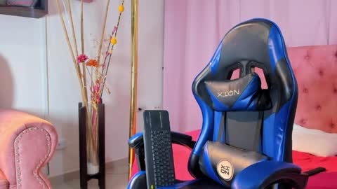 Snapshot of _taylor_black chatting on 3, 4, 2026 Taylor online show from 3, 4, 2026