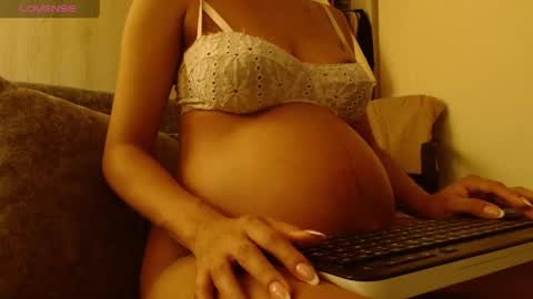 Snapshot of _tinyrousse_ chatting on 12, 5, 2026 Rousse online show from 12, 5, 2026