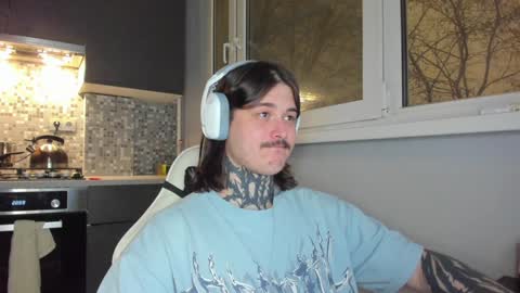 Snapshot of _torfin_ chatting on 12, 1, 2025 _torfin_ online show from 12, 1, 2025