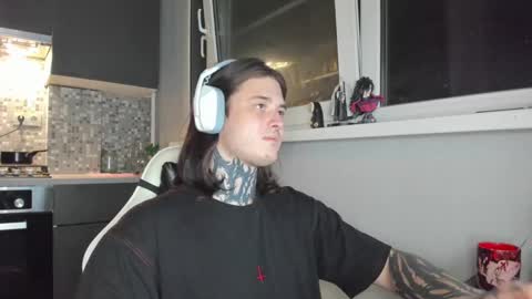 Snapshot of _torfin_ chatting on 4, 3, 2025 _torfin_ online show from 4, 3, 2025