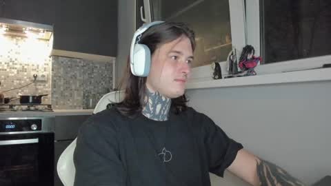 Snapshot of _torfin_ chatting on 11, 3, 2025 _torfin_ online show from 11, 3, 2025