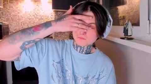 Snapshot of _torfin_ chatting on 8, 3, 2026 _torfin_ online show from 8, 3, 2026