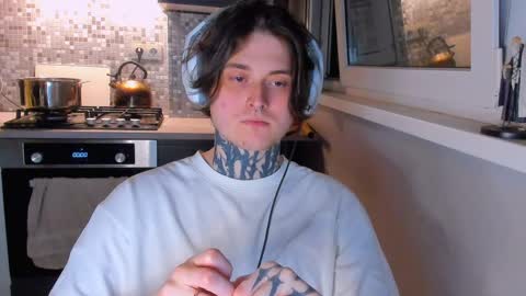 Snapshot of _torfin_ chatting on 4, 4, 2026 _torfin_ online show from 4, 4, 2026