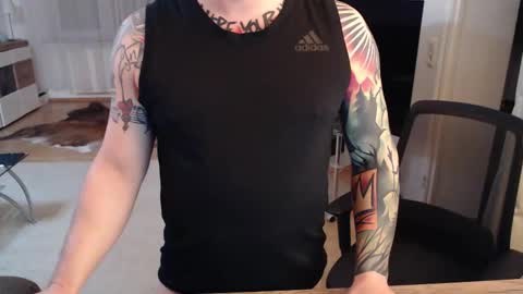 Snapshot of _trythis_ chatting on 16, 12, 2025 _trythis_ online show from 16, 12, 2025