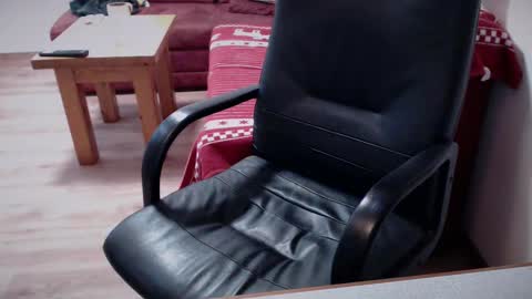 _trythis_ online show from 1, 2, 2026