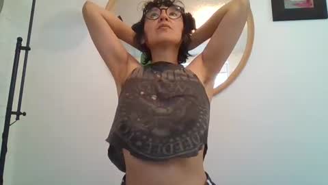 _tutti_frutti_ online show from 13, 7, 2026