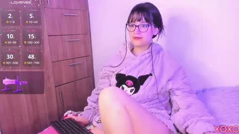 Snapshot of _urcutekitty chatting on 13, 5, 2026 online show from 13, 5, 2026