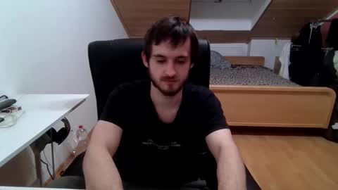 Snapshot of _v_l_a_d_ chatting on 15, 12, 2025 Vlad online show from 15, 12, 2025