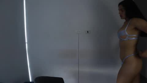 Snapshot of _vahos chatting on 30, 1, 2025 Anastasia Vahos online show from 30, 1, 2025