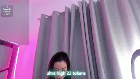 Snapshot of _valeria_saenz_ chatting on 20, 3, 2026 _valeria_saenz_ online show from 20, 3, 2026