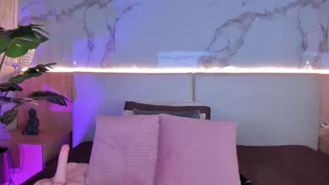 Snapshot of _valeryysmith_ chatting on 31, 10, 2025 Valery online show from 31, 10, 2025