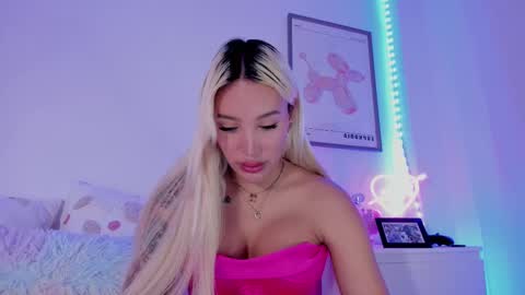   online show from 9, 3, 2025