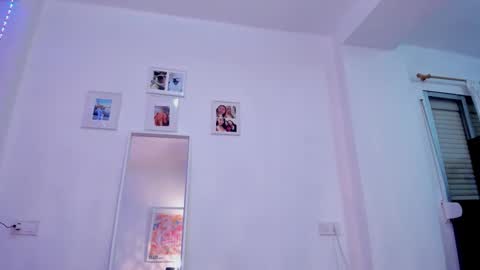 Snapshot of _viioletweekend_ chatting on 20, 3, 2026 online show from 20, 3, 2026