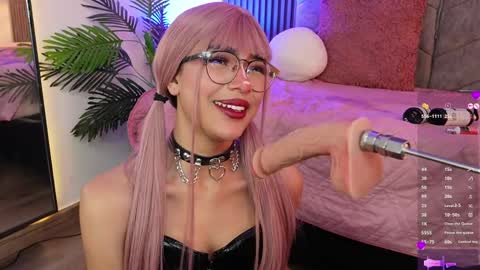 Snapshot of _viollettenoir_ chatting on 29, 5, 2026 online show from 29, 5, 2026