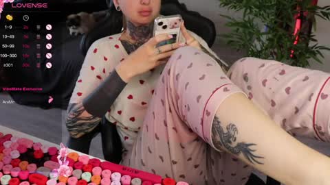 Snapshot of _viv1an_ chatting on 22, 5, 2026 Alis online show from 22, 5, 2026