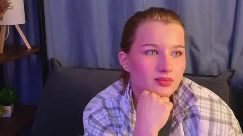 Snapshot of _watchmesmile_ chatting on 23, 4, 2026 _watchmesmile_ online show from 23, 4, 2026