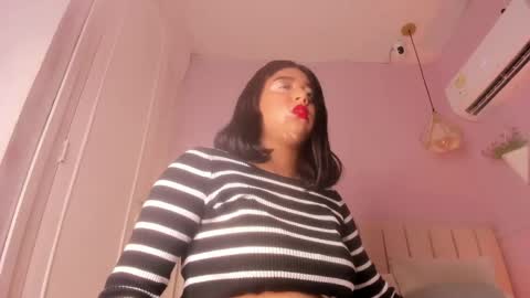 Snapshot of _wendy_x chatting on 7, 5, 2026 _wendy_x online show from 7, 5, 2026