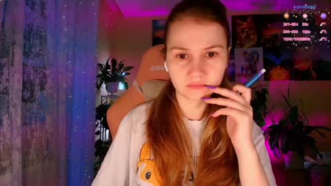 Snapshot of _witch__ chatting on 30, 11, 2025 Enni online show from 30, 11, 2025