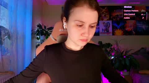 Snapshot of _witch__ chatting on 12, 2, 2026 Enni online show from 12, 2, 2026