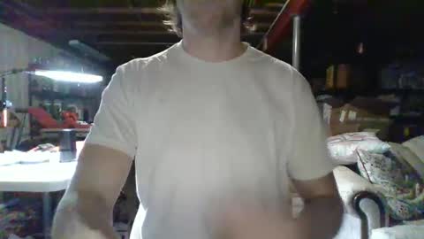 Snapshot of _xxxuncutgrower chatting on 7, 4, 2026 _xxxuncutgrower online show from 7, 4, 2026