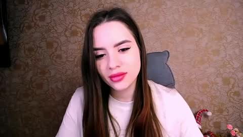 Snapshot of _your_fantasy_girl chatting on 7, 4, 2026 Alisa online show from 7, 4, 2026