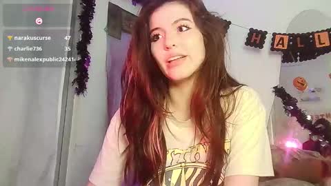 Snapshot of _yourcherrybomb chatting on 17, 10, 2025 _yourcherrybomb online show from 17, 10, 2025