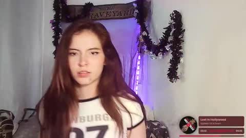 Snapshot of _yourcherrybomb chatting on 31, 10, 2025 _yourcherrybomb online show from 31, 10, 2025