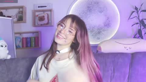 _yourcherrybomb online show from 7, 6, 2026