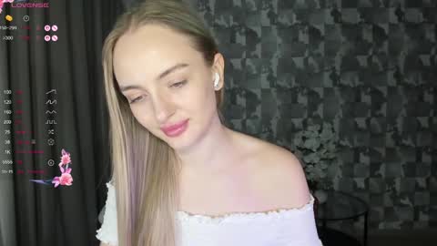 Snapshot of a_delina chatting on 30, 3, 2026 Adelina online show from 30, 3, 2026