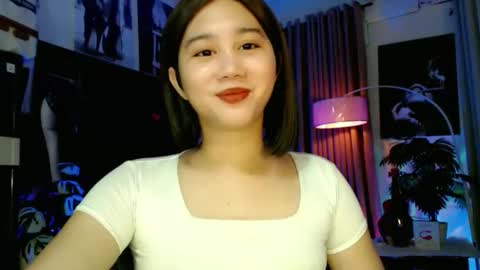 Snapshot of a_r_i_a_n_n_a chatting on 28, 10, 2025 Lovely Yana online show from 28, 10, 2025