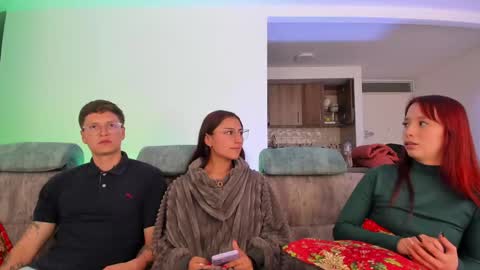 Snapshot of a_sexy_couple__ chatting on 7, 12, 2024 A Sexy Couple online show from 7, 12, 2024