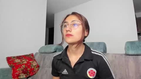 Snapshot of a_sexy_couple__ chatting on 10, 1, 2025 A Sexy Couple online show from 10, 1, 2025