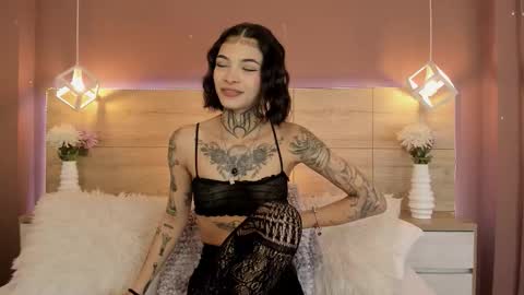 Snapshot of aa_lunit chatting on 21, 11, 2025 Luni online show from 21, 11, 2025