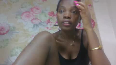 Snapshot of aadienne chatting on 29, 3, 2026 aadienne online show from 29, 3, 2026