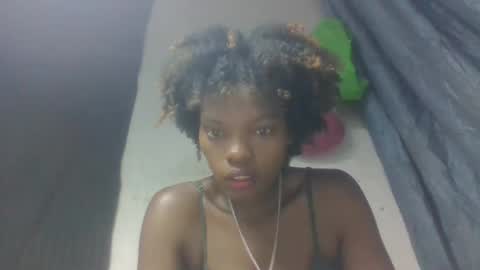 Snapshot of aadienne chatting on 13, 4, 2026 aadienne online show from 13, 4, 2026