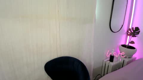 Snapshot of aaliyahlayla chatting on 29, 12, 2024 Aaliyahlayla online show from 29, 12, 2024