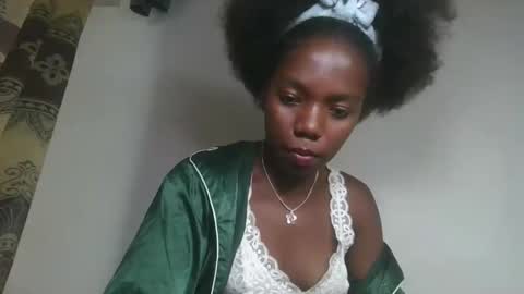 aangevelo online show from 9, 11, 2025