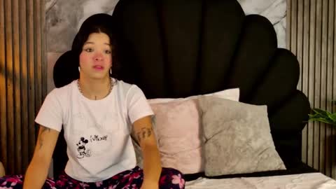 aaron_and_alahya online show from 14, 12, 2025