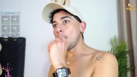 Snapshot of aaron_speitzer chatting on 21, 10, 2025 KAI online show from 21, 10, 2025