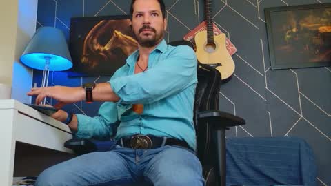 Snapshot of aaronbomer chatting on 20, 9, 2025 Aaron online show from 20, 9, 2025