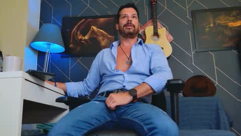 Snapshot of aaronbomer chatting on 25, 9, 2025 Aaron online show from 25, 9, 2025