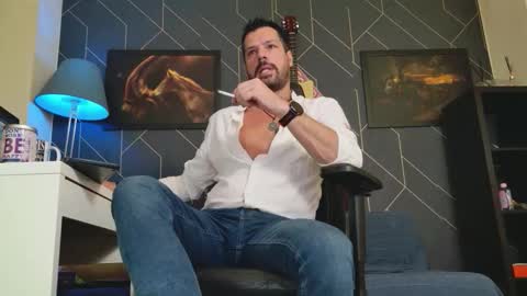 Snapshot of aaronbomer chatting on 24, 10, 2025 Aaron online show from 24, 10, 2025