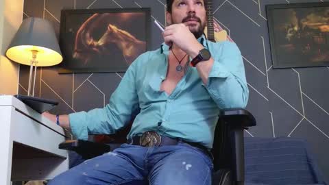 Snapshot of aaronbomer chatting on 9, 11, 2025 Aaron online show from 9, 11, 2025