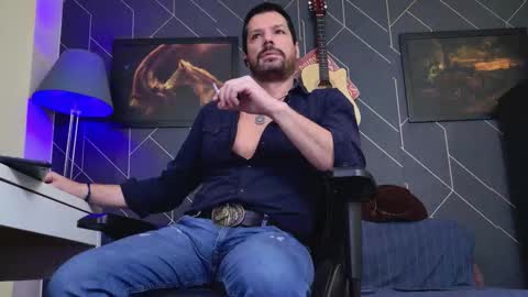 Snapshot of aaronbomer chatting on 30, 11, 2025 Aaron online show from 30, 11, 2025