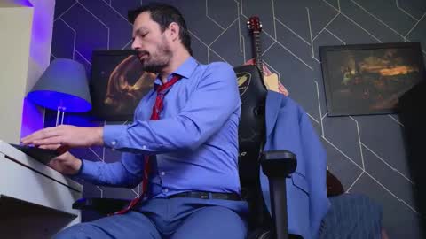 Snapshot of aaronbomer chatting on 30, 11, 2025 Aaron online show from 30, 11, 2025