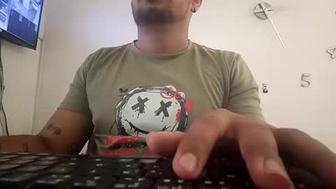 Snapshot of aaronhunter__ chatting on 27, 12, 2024 ig aaron hunter123 online show from 27, 12, 2024