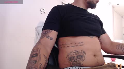 Snapshot of aaronhunter__ chatting on 17, 2, 2025 ig aaron hunter123 online show from 17, 2, 2025