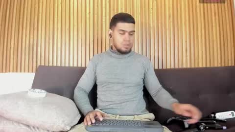 Snapshot of aaronhunter__ chatting on 17, 3, 2026 ig aaron hunter123 online show from 17, 3, 2026